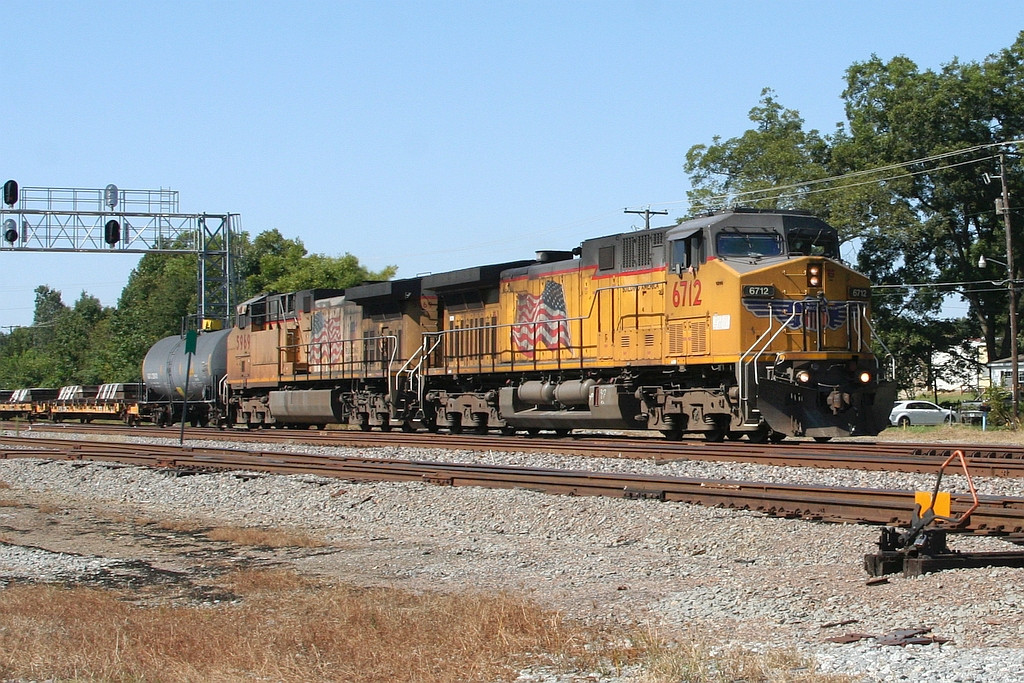 UP nb freight